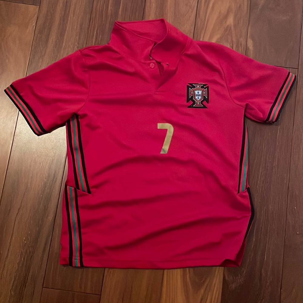 Ronaldo Jersey.  Boys.  Fits size 8.  Worn once.